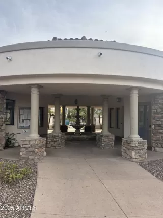 Photo #2: 6961270 Listing