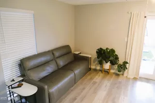 Photo #2: 6961273 Listing 