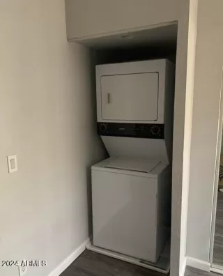 Photo #2: 6961397 Listing 