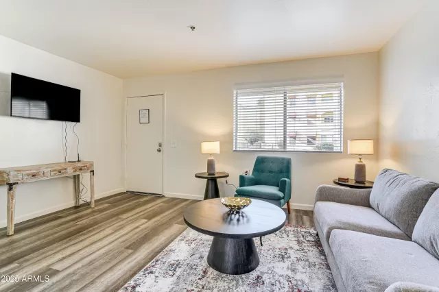 MLS: 6961408 Condo For Sale