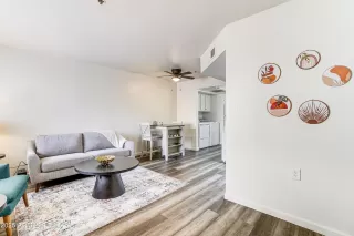 Photo #1: 6961408 Listing 