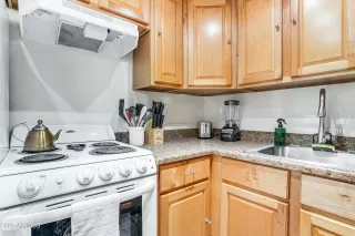 Photo #5: 6961408 Listing 