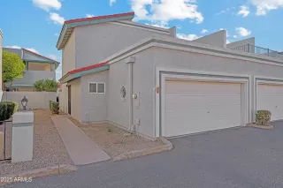 Primary Photo for MLS#: 6961537