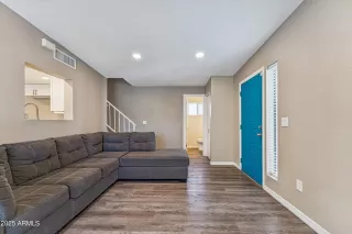 Photo #3: 6961537 Listing 