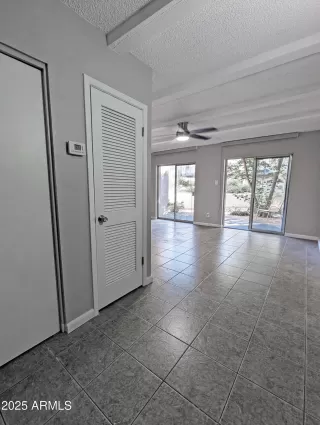 Photo #4: 6961629 Listing 