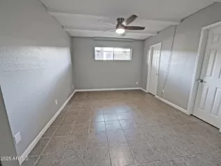 Photo #5: 6961629 Listing 