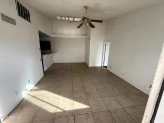 Photo #3: 6961784 Listing