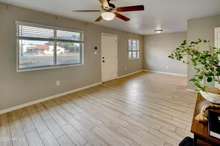 Photo #4: 6961811 Listing