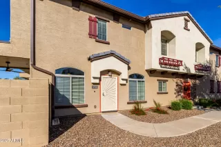 Photo #2: 6961813 Listing