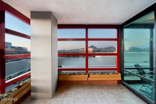 Photo #5: 6961871 Listing 