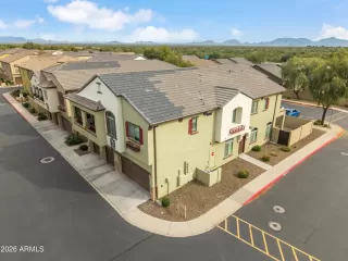 Photo #5: 6961876 Listing 