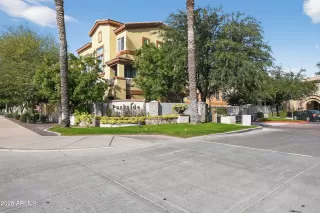 Photo #1: 6961912 Listing