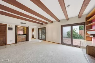 Photo #2: 6962216 Listing 