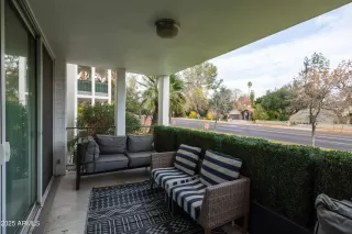 Photo #1: 6962278 Listing 