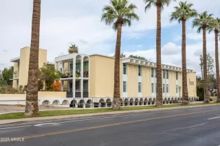 Photo #3: 6962278 Listing 