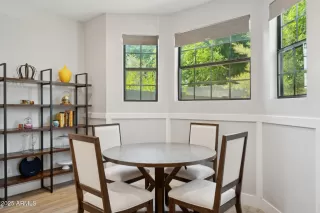 Photo #6: 6962336 Listing 