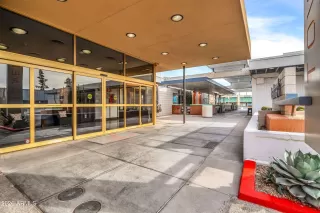 Photo #2: 6962376 Listing 