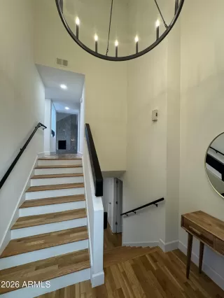 Photo #2: 6962390 Listing 