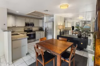 Photo #5: 6962433 Listing 