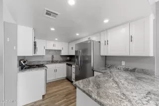 Photo #4: 6962572 Listing 