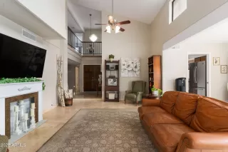 Photo #2: 6962644 Listing 