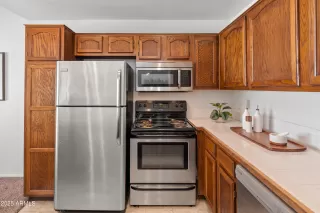 Photo #5: 6962884 Listing 