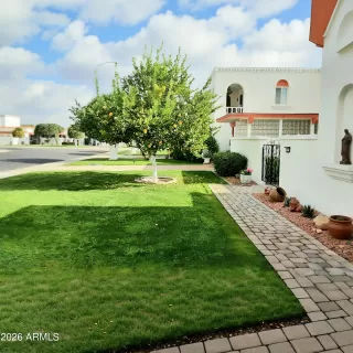 Photo #5: 6962966 Listing