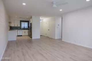 Photo #5: 6963053 Listing 