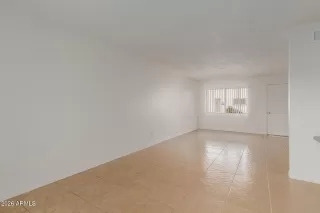 Photo #5: 6963118 Listing 