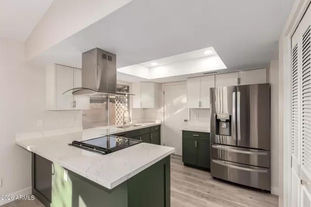 MLS: 6963185 Condo For Sale