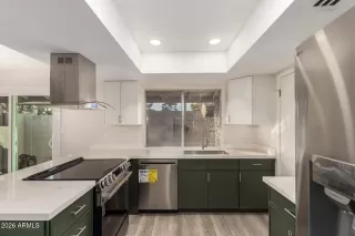 Photo #1: 6963185 Listing 