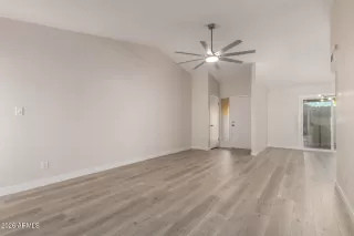 Photo #5: 6963185 Listing 