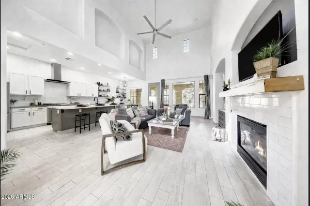 MLS: 6963287 Condo For Sale