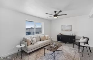 Photo #1: 6963294 Listing 