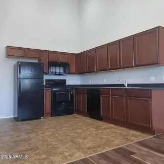 Photo #3: 6963407 Listing 