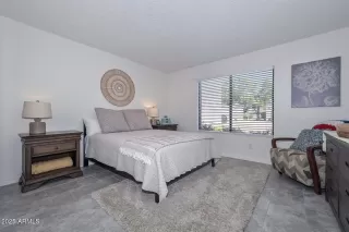 Photo #5: 6963507 Listing