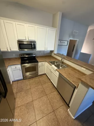 Photo #1: 6963615 Listing 