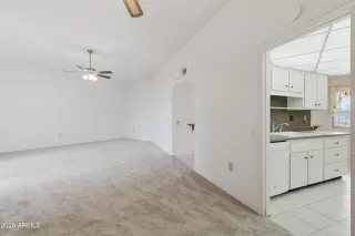 Photo #3: 6963799 Listing