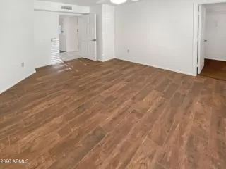 Photo #3: 6963817 Listing 