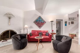 Photo #5: 6963821 Listing 