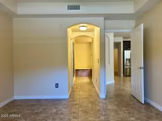 Photo #6: 6963888 Listing 