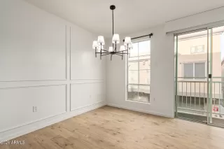 Photo #2: 6963902 Listing