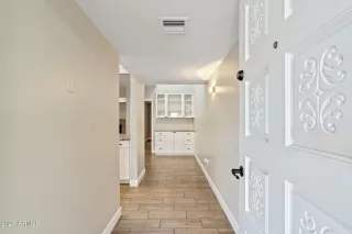 Photo #3: 6963955 Listing