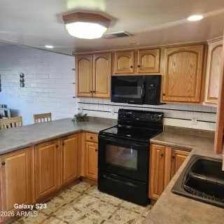 Photo #3: 6964126 Listing