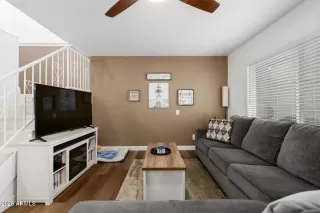 Photo #4: 6964514 Listing 