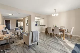 Photo #4: 6964537 Listing