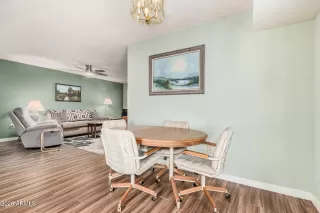 Photo #4: 6964615 Listing 