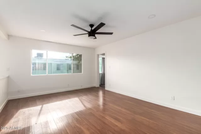 MLS: 6964620 Condo For Sale