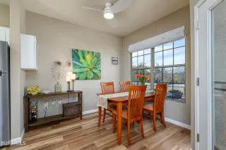 Photo #5: 6964653 Listing 