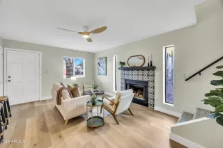 Photo #4: 6964763 Listing